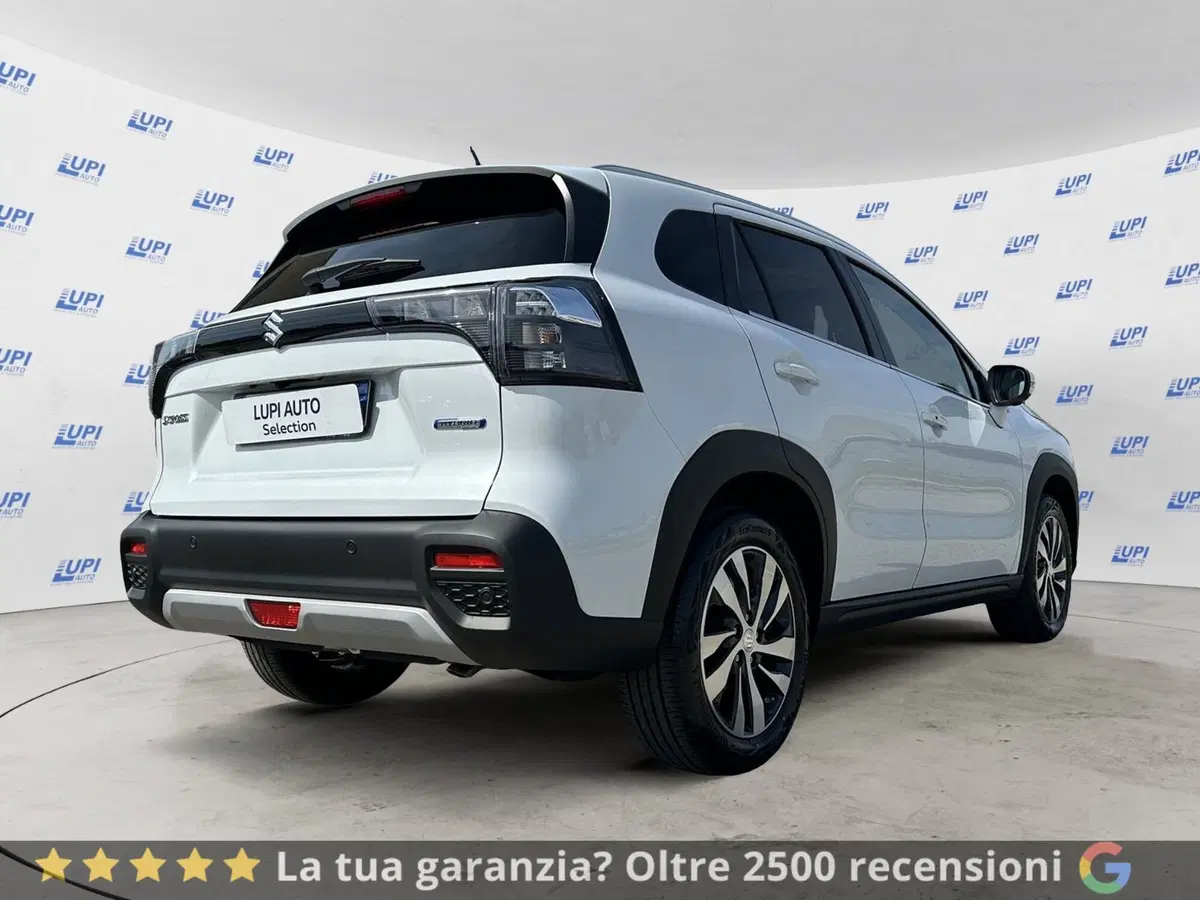 Suzuki S-Cross nuova a Pistoia (3)