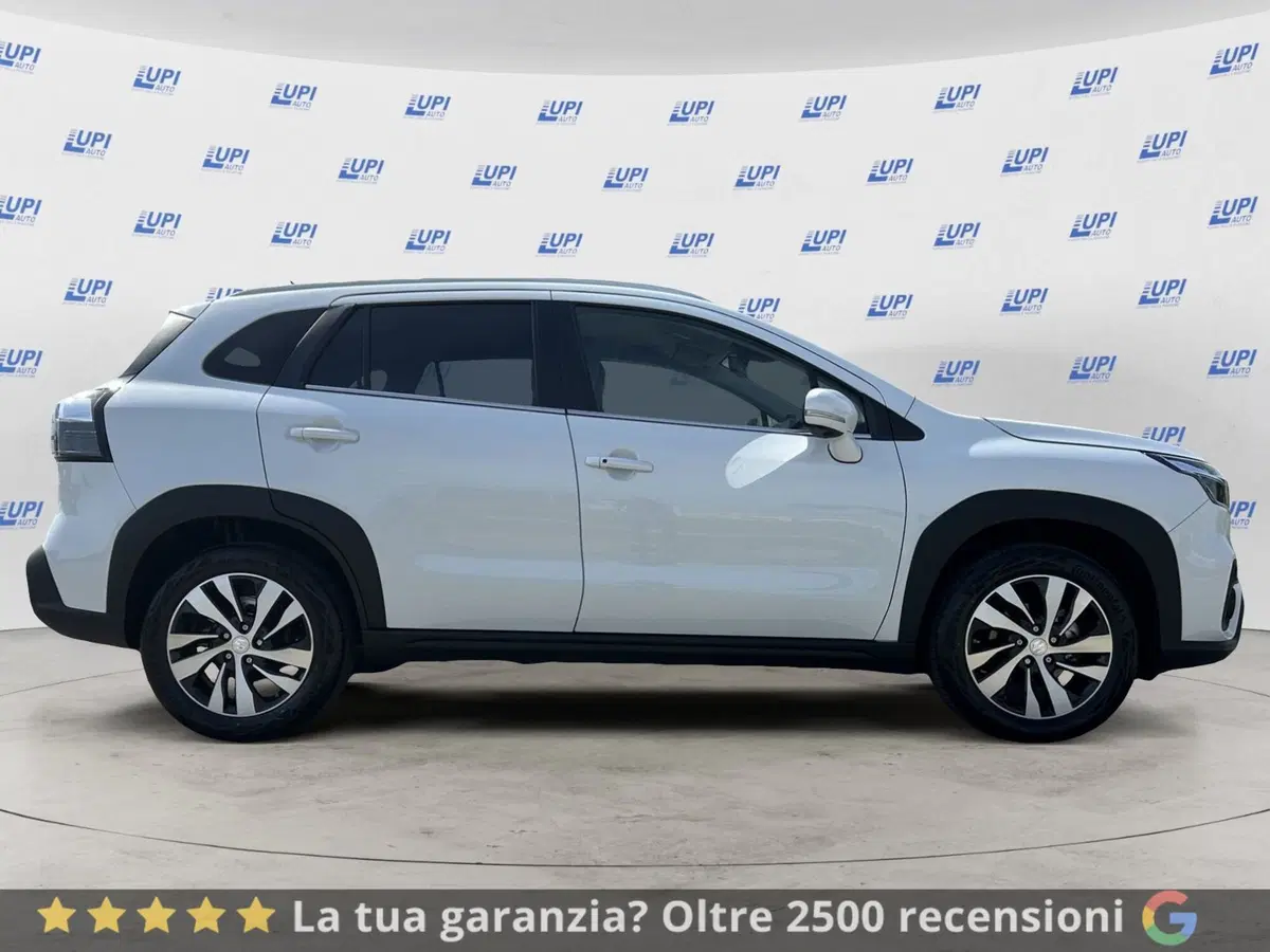 Suzuki S-Cross nuova a Pistoia (4)