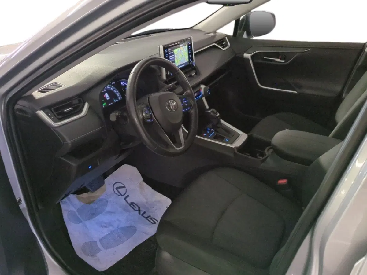 Toyota Rav4 usata a Milano (11)