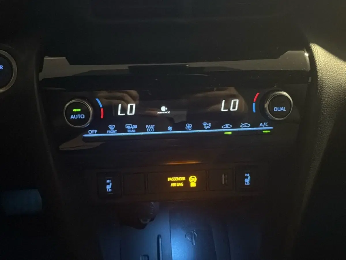 Toyota Yaris Cross usata a Milano (12)