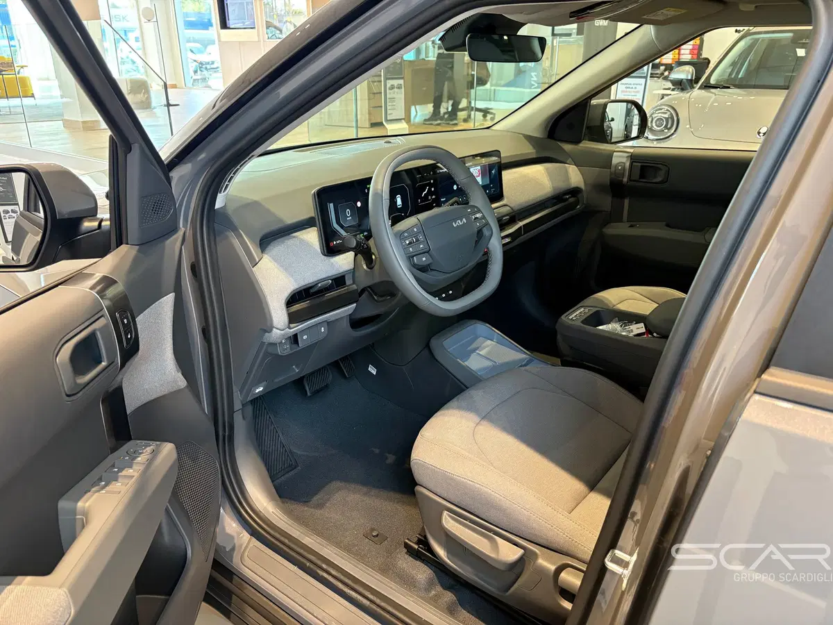 Kia EV3 nuova a Livorno (12)