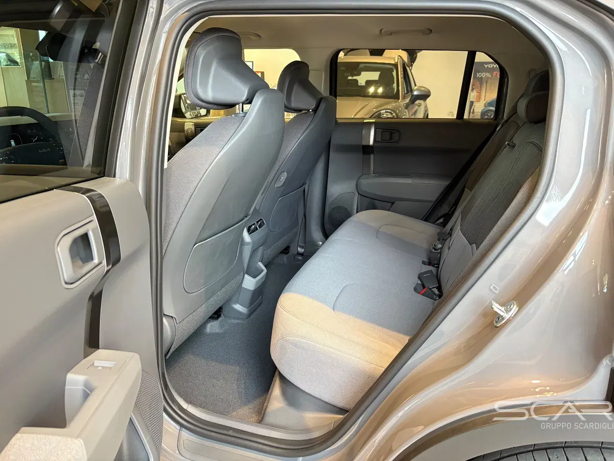 Kia EV3 nuova a Livorno (13)