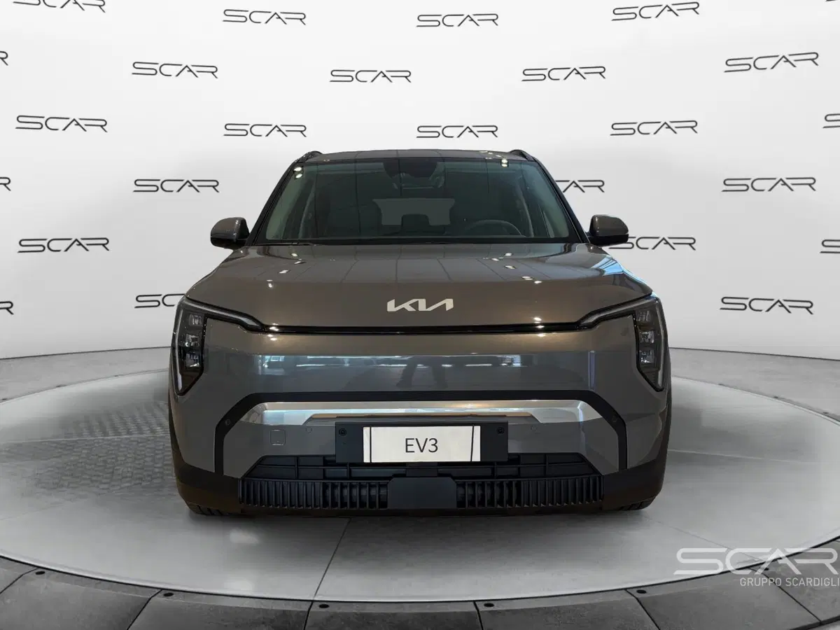 Kia EV3 nuova a Livorno (7)