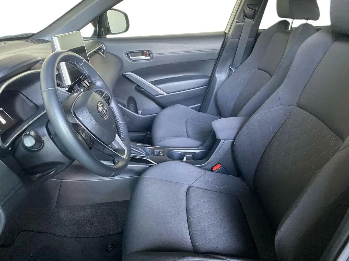 Toyota Corolla Cross Hybrid usata a Bergamo (7)