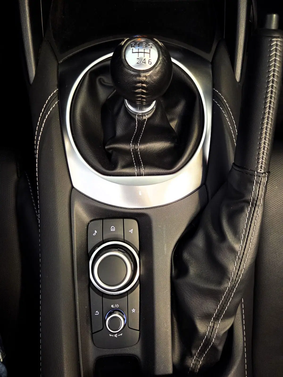 Mazda MX-5 usata a Pavia (10)