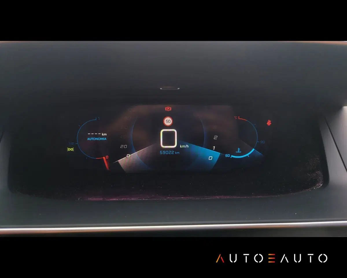 Peugeot 2008 usata a Parma (13)