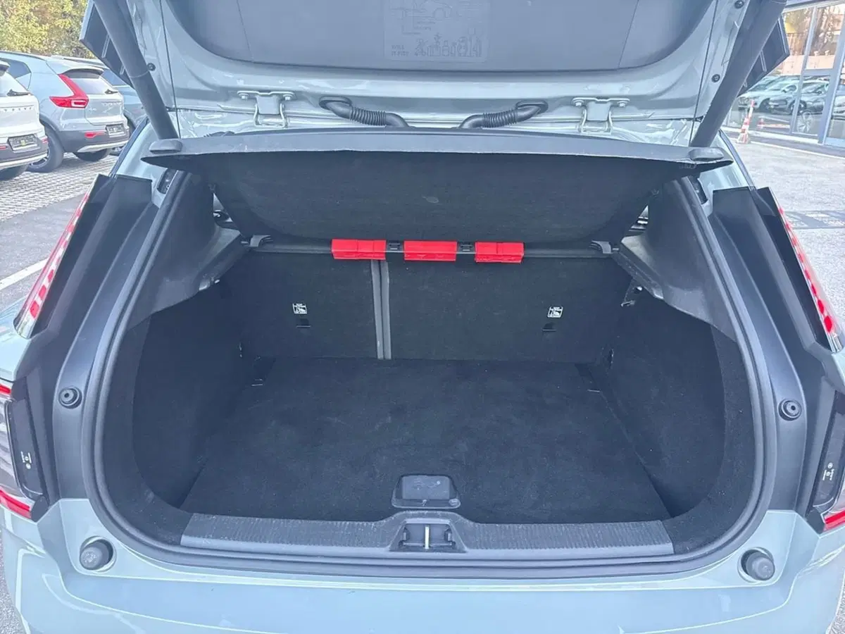 Volvo EX30 usata a Parma (15)