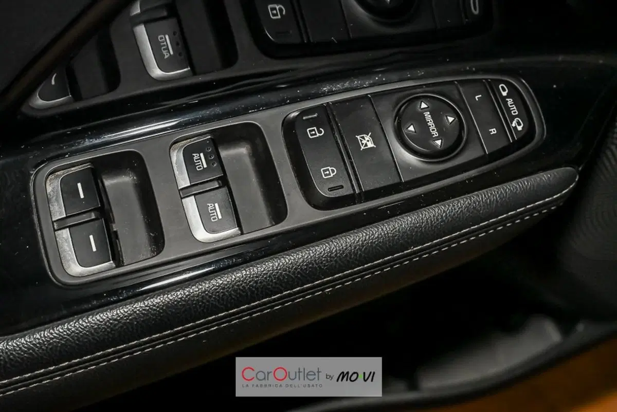 Kia Niro usata a Torino (18)