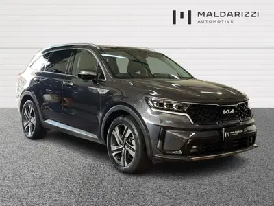 Kia Sorento 1.6 T-GDi aut. AWD HEV Evolution del 2024 usata a Lecce