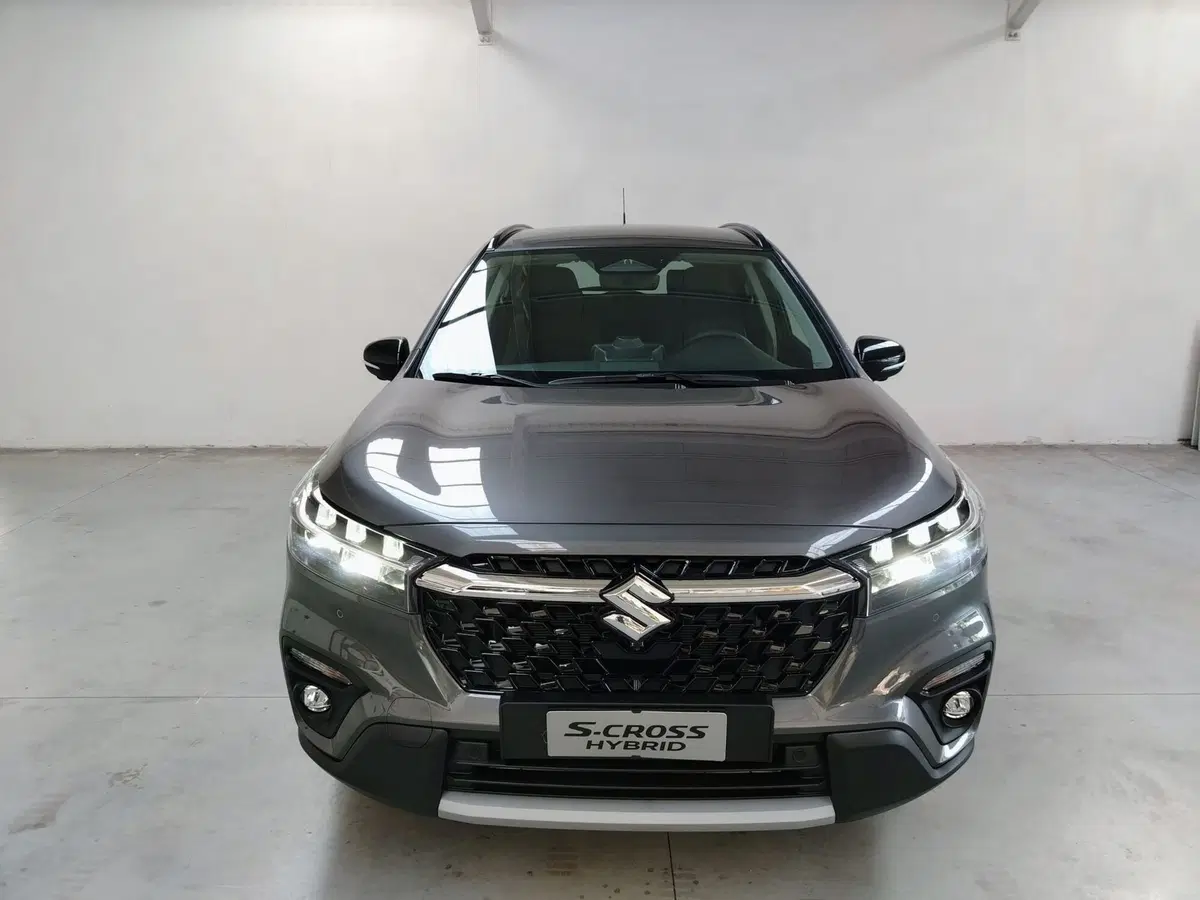 Suzuki S-Cross nuova a Rovigo (3)