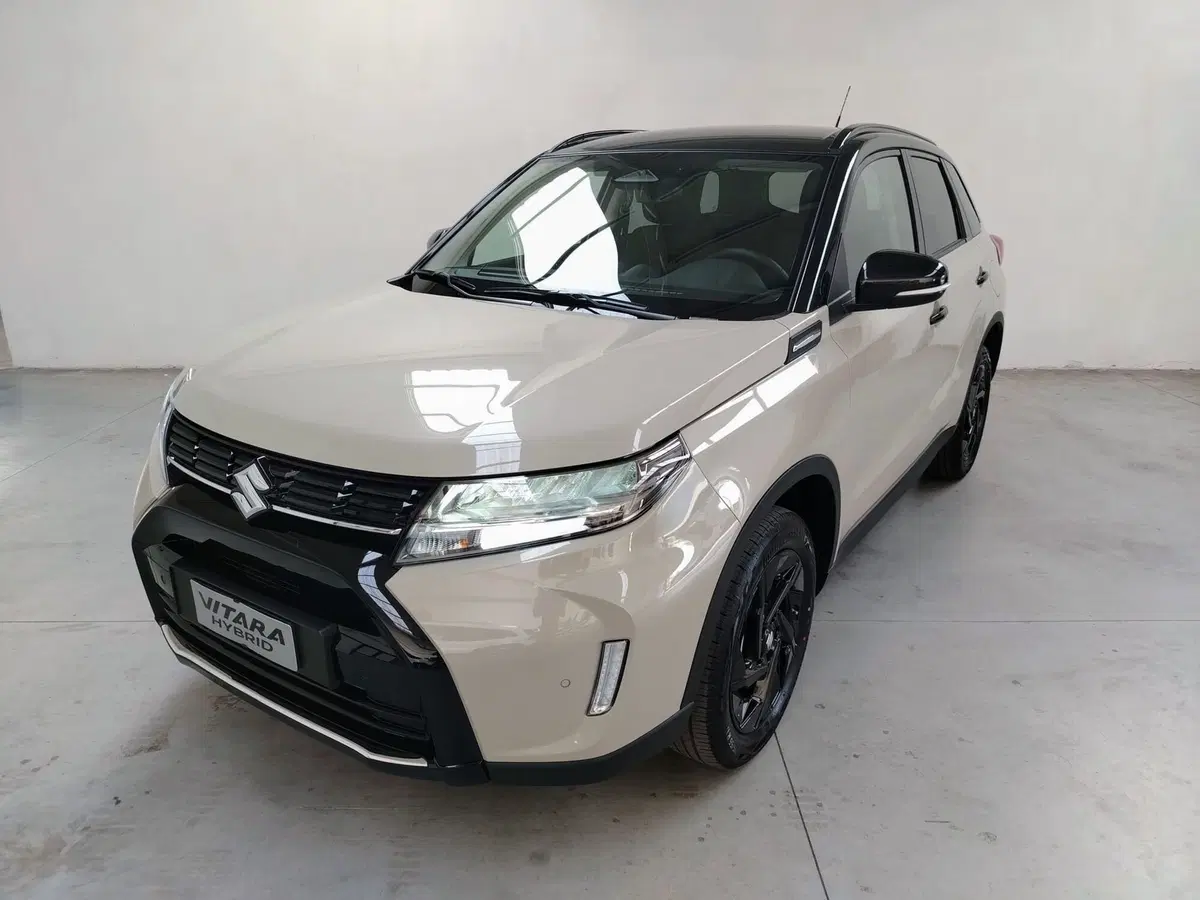 Suzuki Vitara nuova a Rovigo (4)