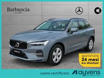 Volvo XC60 2.0 b4 Core auto del 2023 usata a Pescara