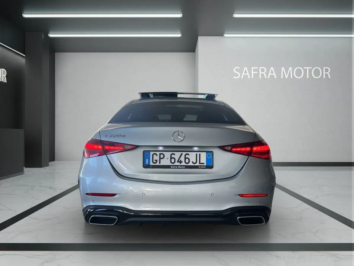 Mercedes-Benz Classe E usata a Cosenza (5)