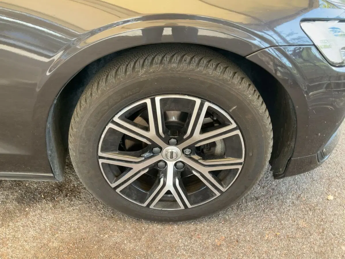 Volvo V60 usata a Como (5)