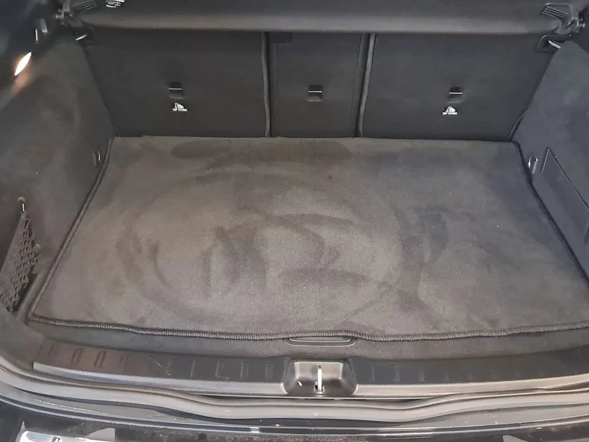 Mercedes-Benz GLA SUV usata a Rimini (8)