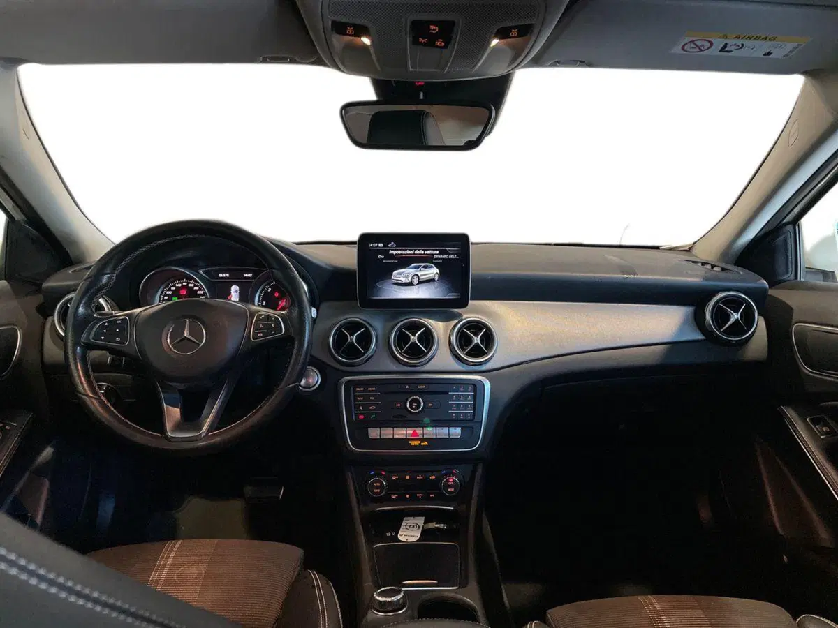 Mercedes-Benz GLA SUV usata a Macerata (10)
