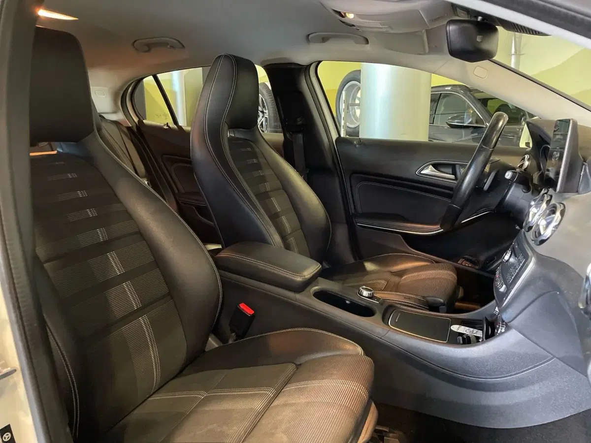 Mercedes-Benz GLA SUV usata a Macerata (14)