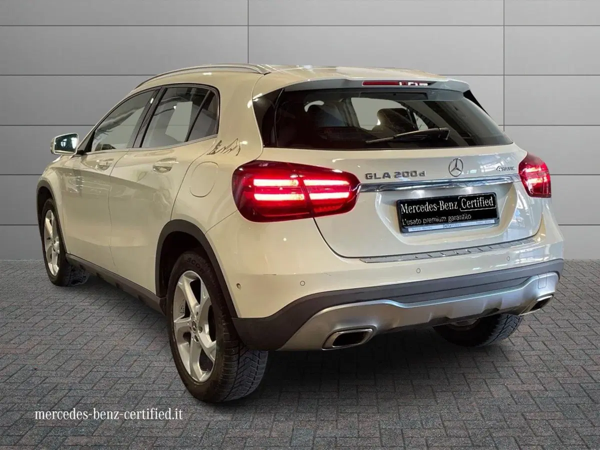 Mercedes-Benz GLA SUV usata a Macerata (3)