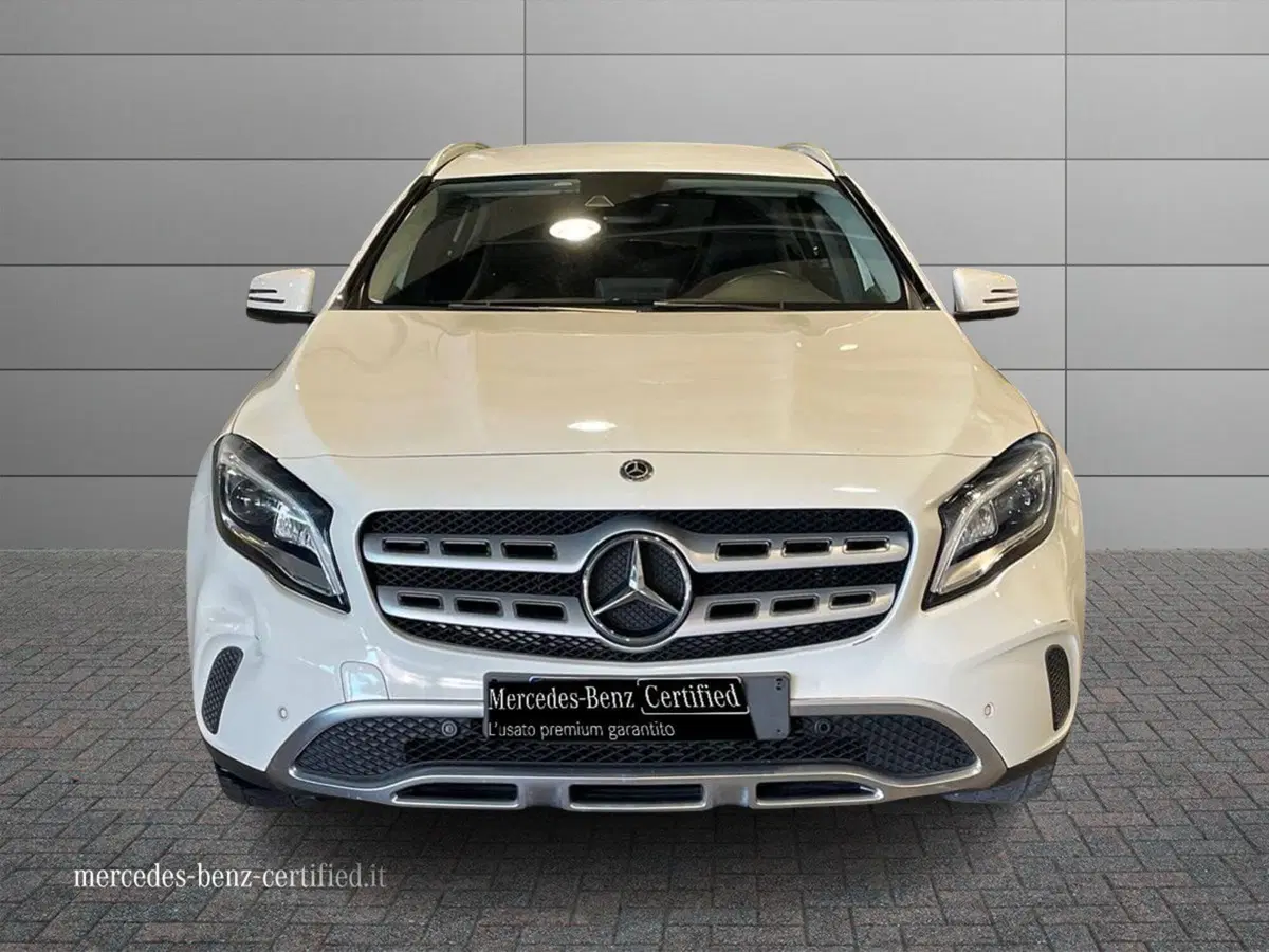 Mercedes-Benz GLA SUV usata a Macerata (6)