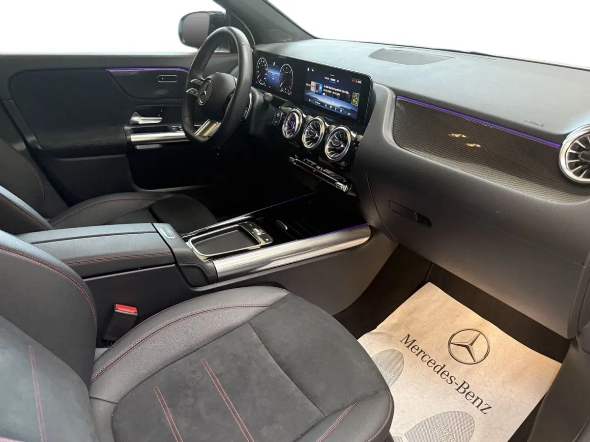 Mercedes-Benz GLA SUV usata a Napoli (12)