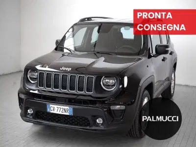 Jeep Renegade 1.5 turbo t4 mhev Altitude 2wd dct del 2024 usata a Prato