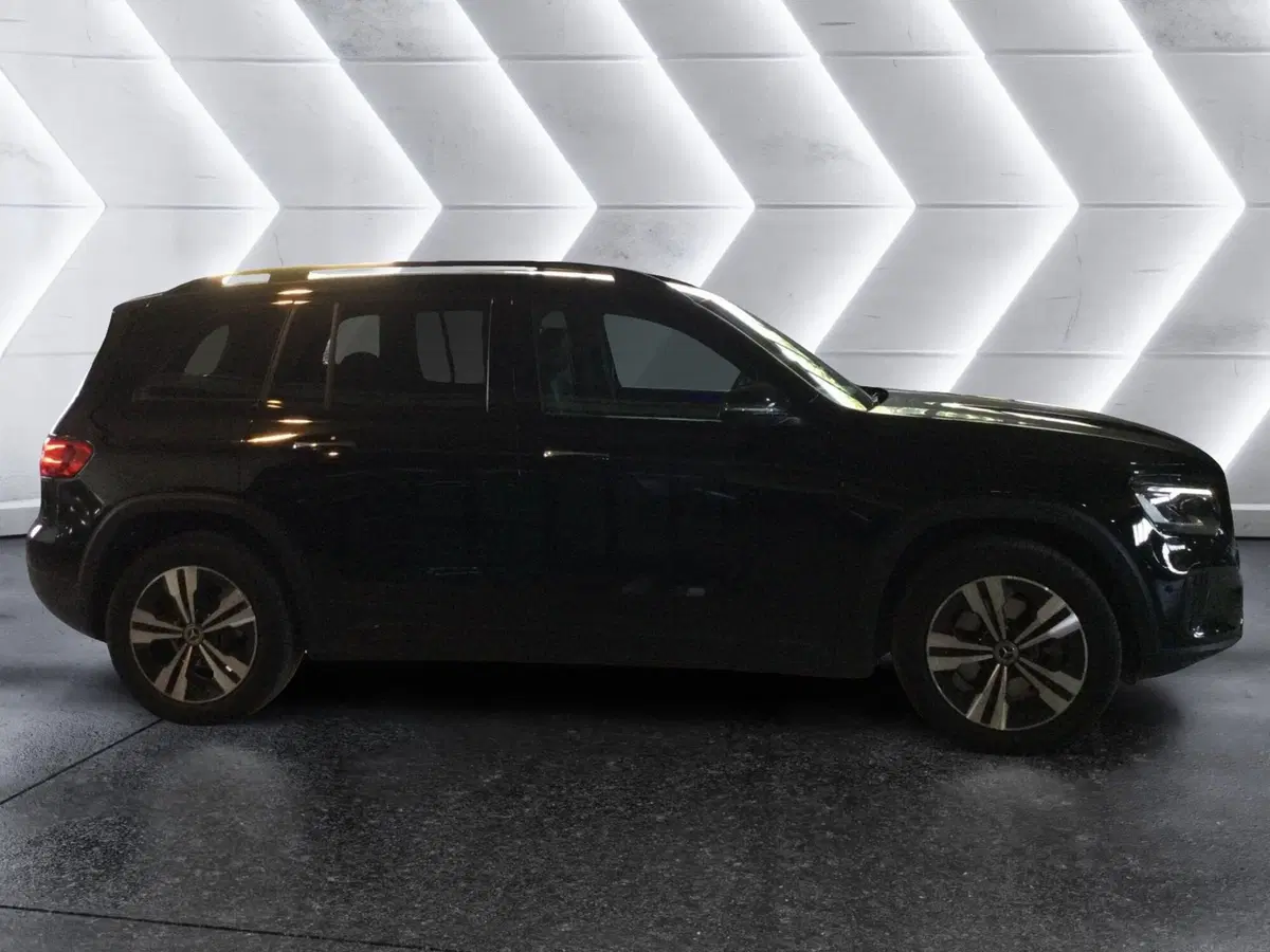 Mercedes-Benz GLB usata a Caserta (4)