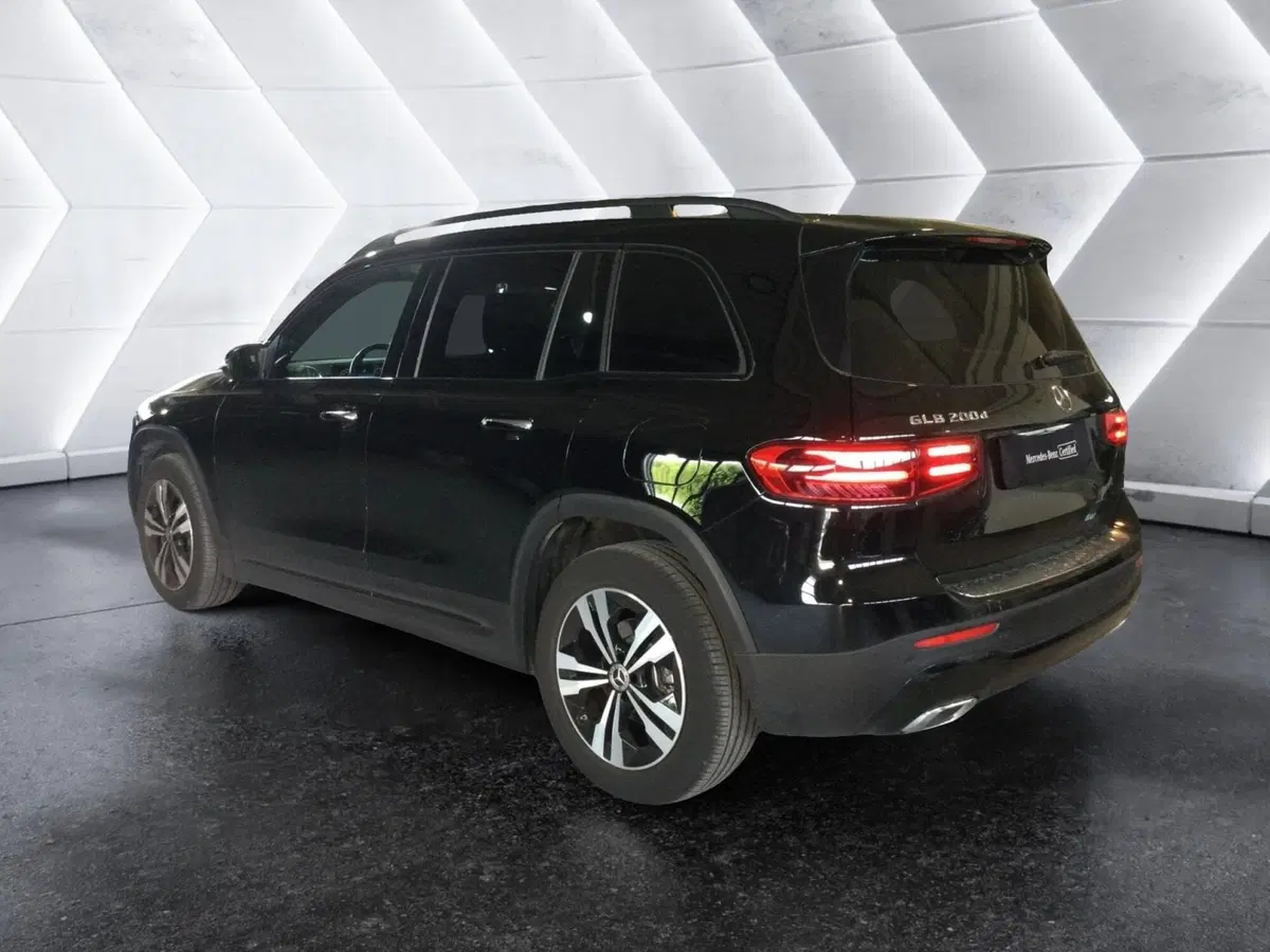 Mercedes-Benz GLB usata a Caserta (8)