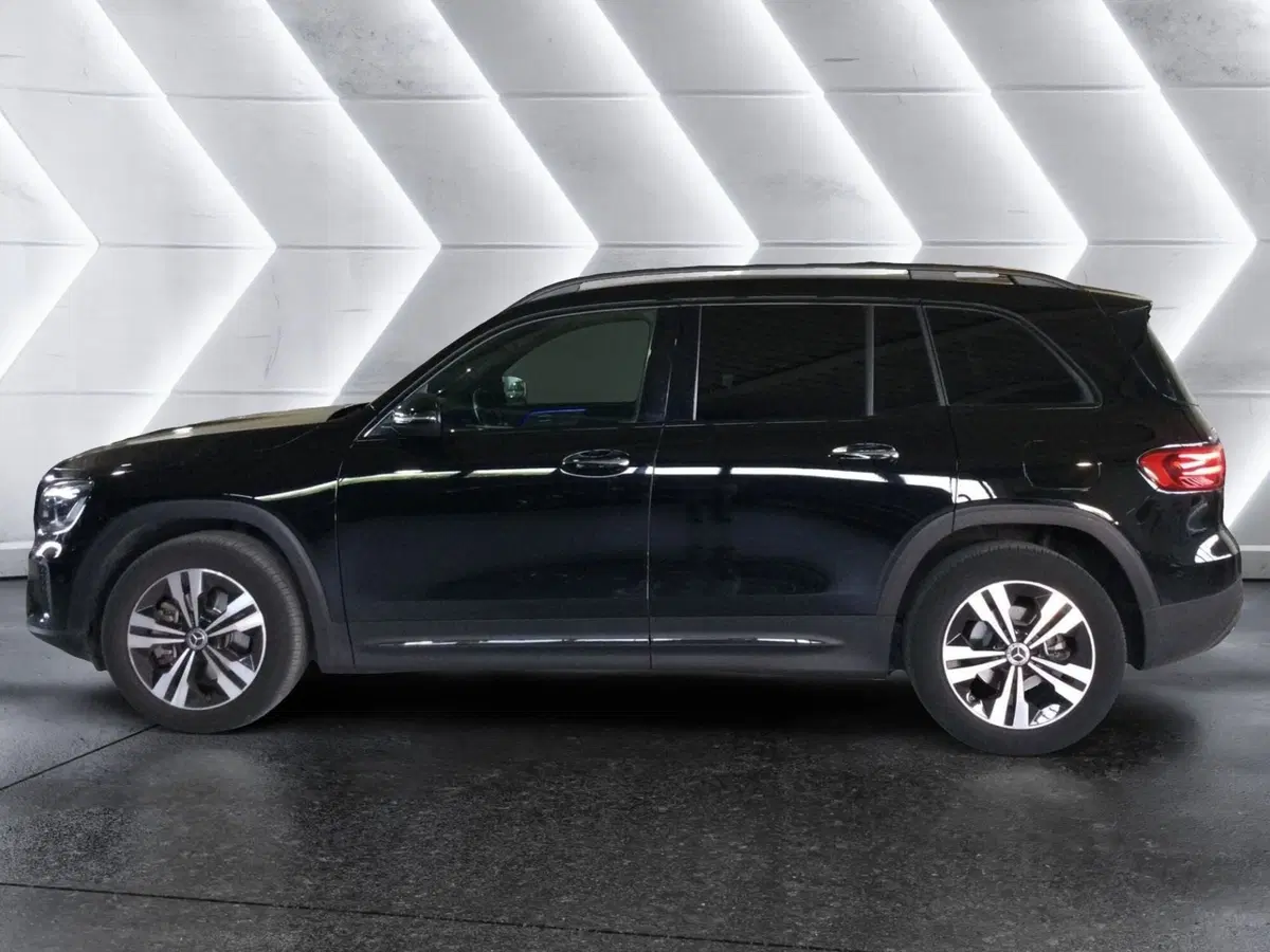 Mercedes-Benz GLB usata a Caserta (9)
