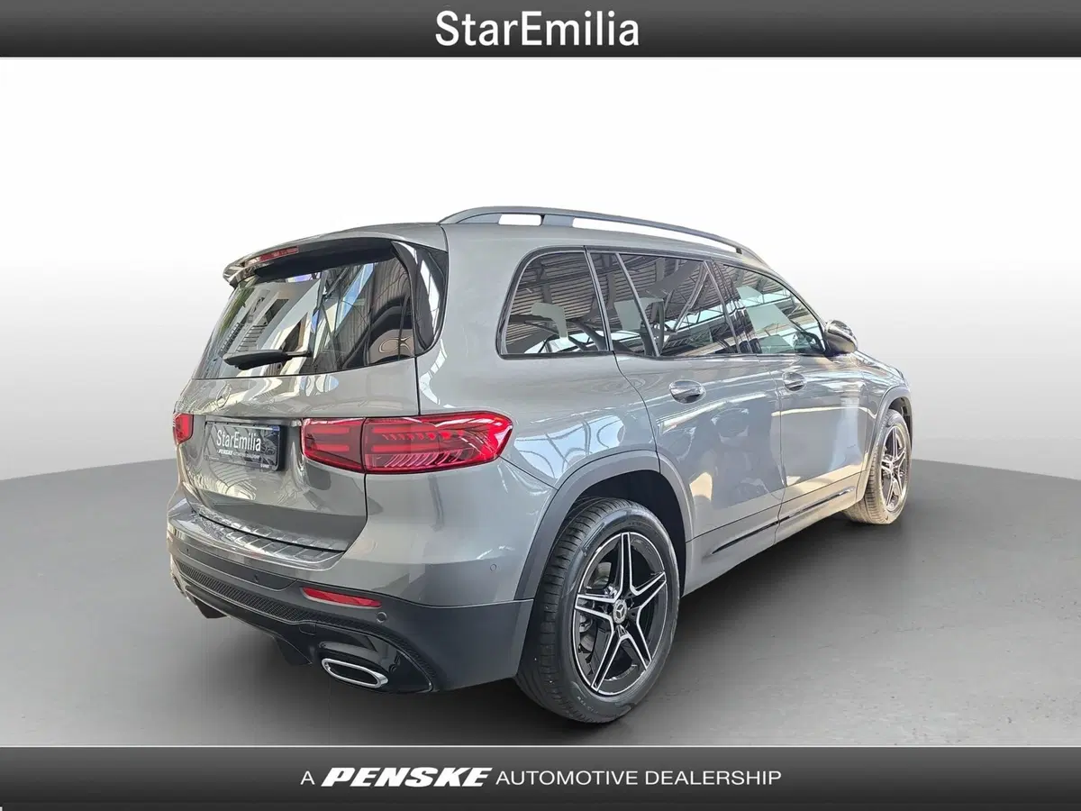 Mercedes-Benz GLB nuova a Ferrara (5)