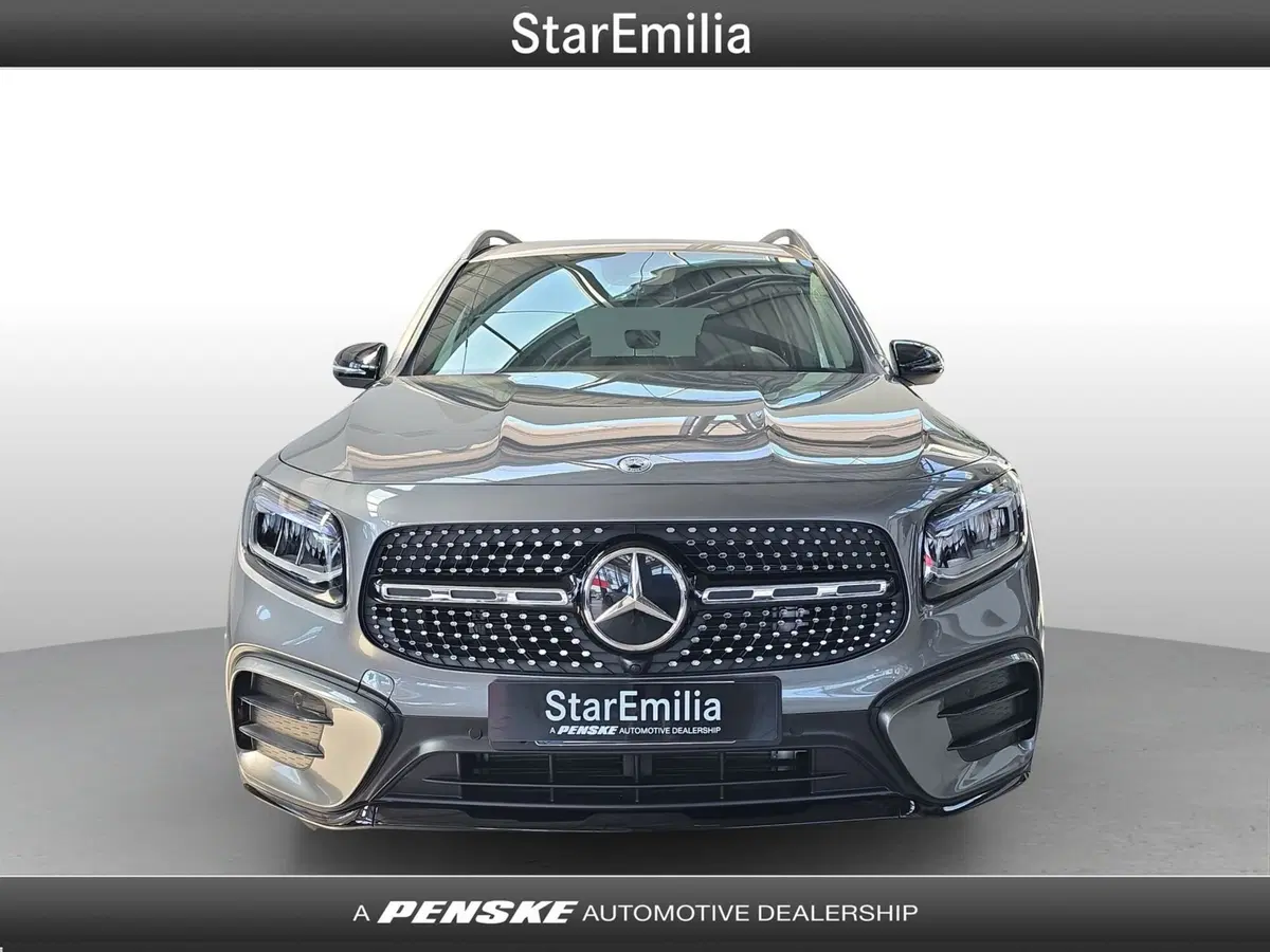 Mercedes-Benz GLB nuova a Ferrara (7)