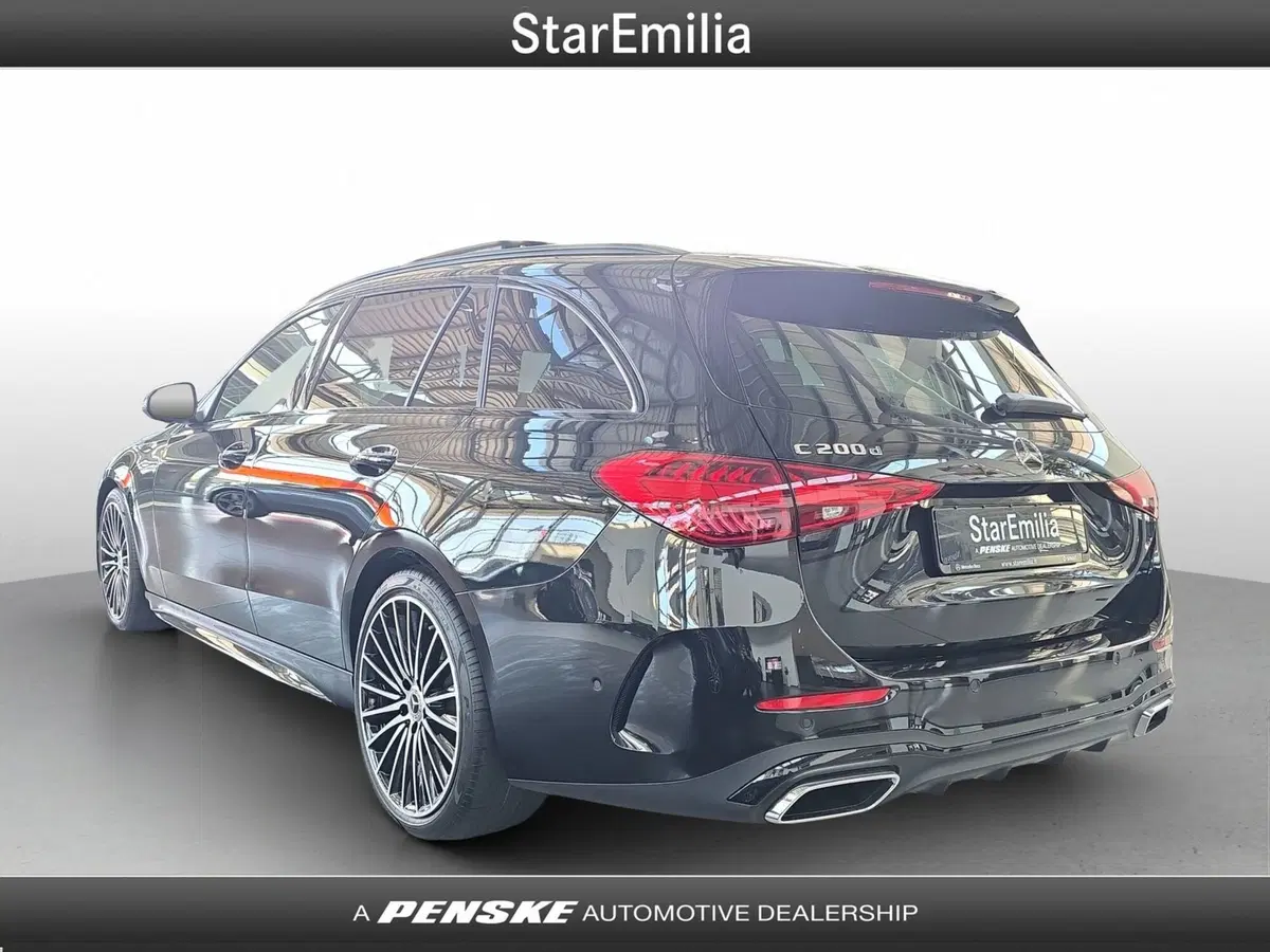 Mercedes-Benz Classe C Station Wagon nuova a Ferrara (3)