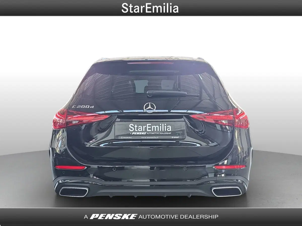 Mercedes-Benz Classe C Station Wagon nuova a Ferrara (4)