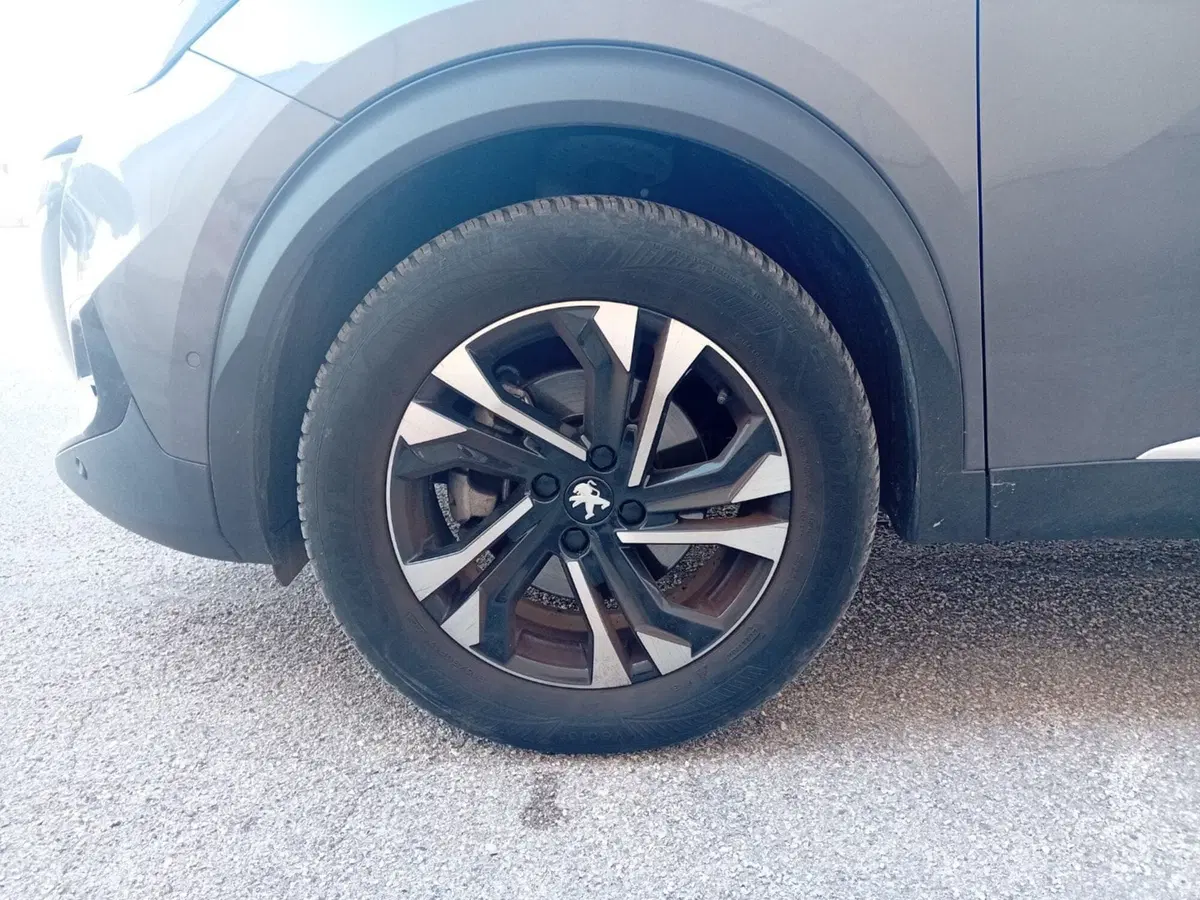Peugeot 2008 usata a Udine (9)