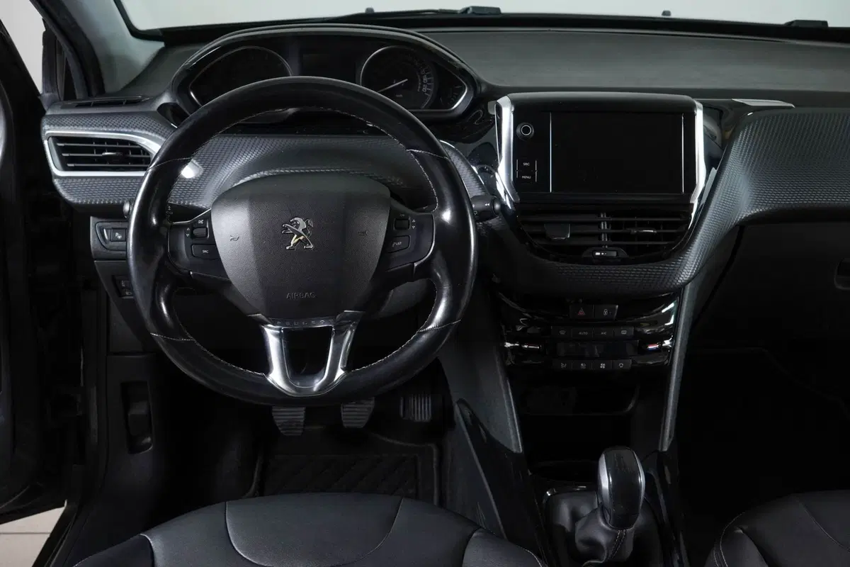Peugeot 2008 usata a Perugia (16)