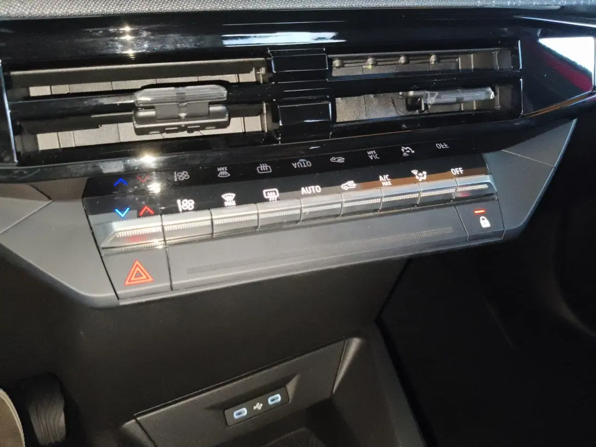 Renault Clio usata a Brescia (17)