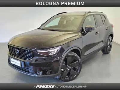 Volvo XC40 2.0 b3 Ultra Black Edition auto del 2024 usata a Casalecchio di Reno