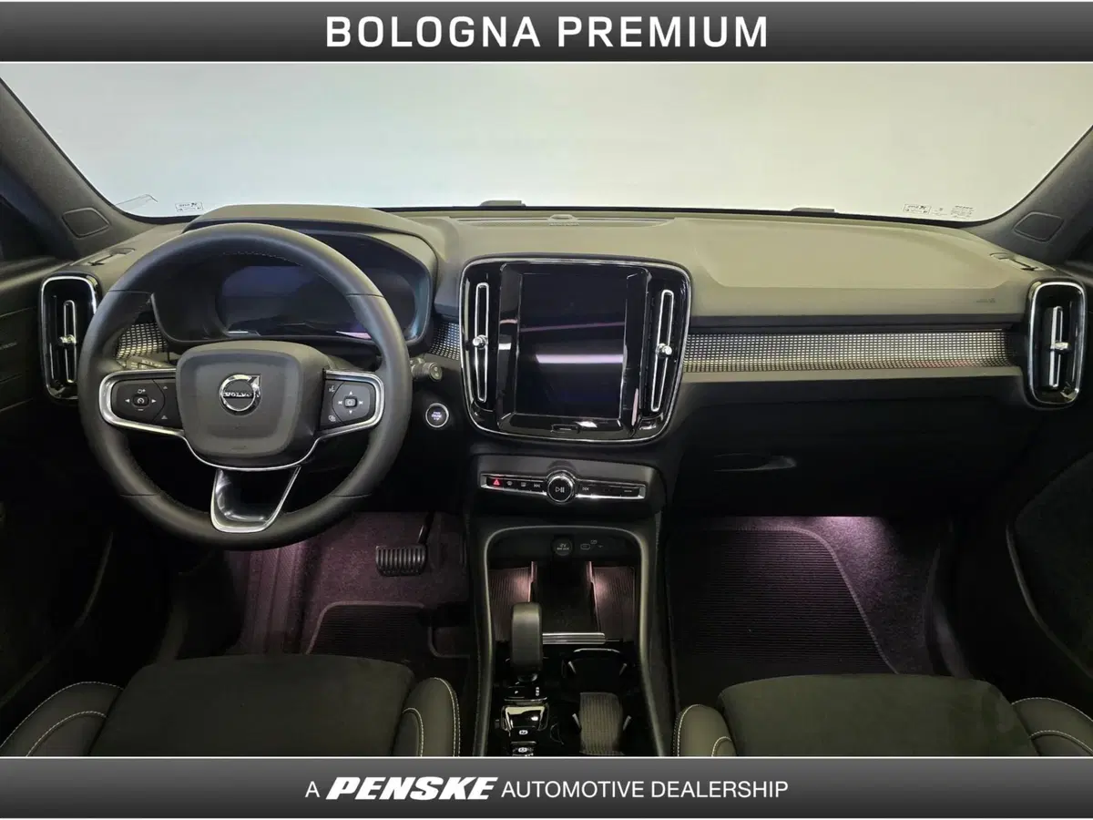 Volvo XC40 usata a Bologna (4)