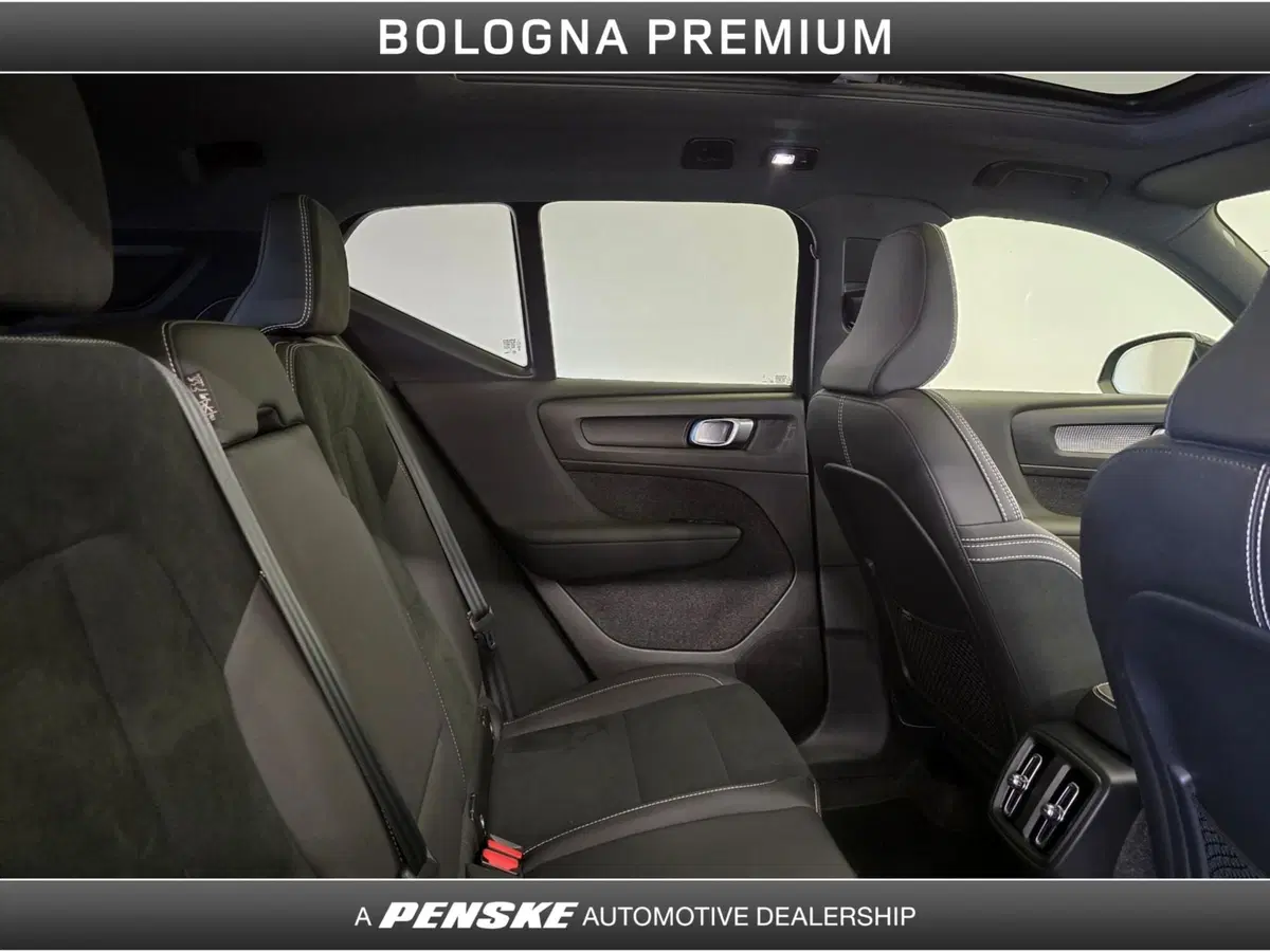 Volvo XC40 usata a Bologna (5)