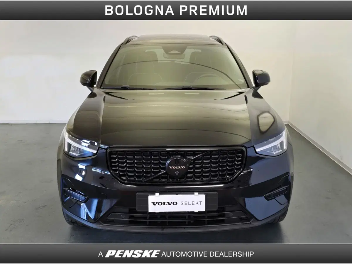 Volvo XC40 usata a Bologna (8)