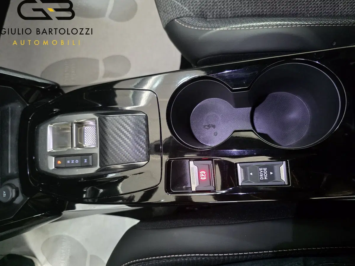Peugeot 2008 usata a Prato (18)