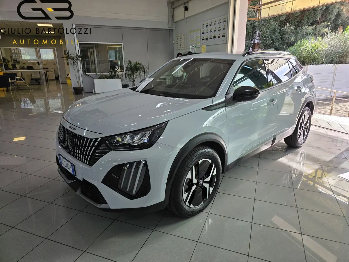Peugeot 2008 usata a Prato (3)