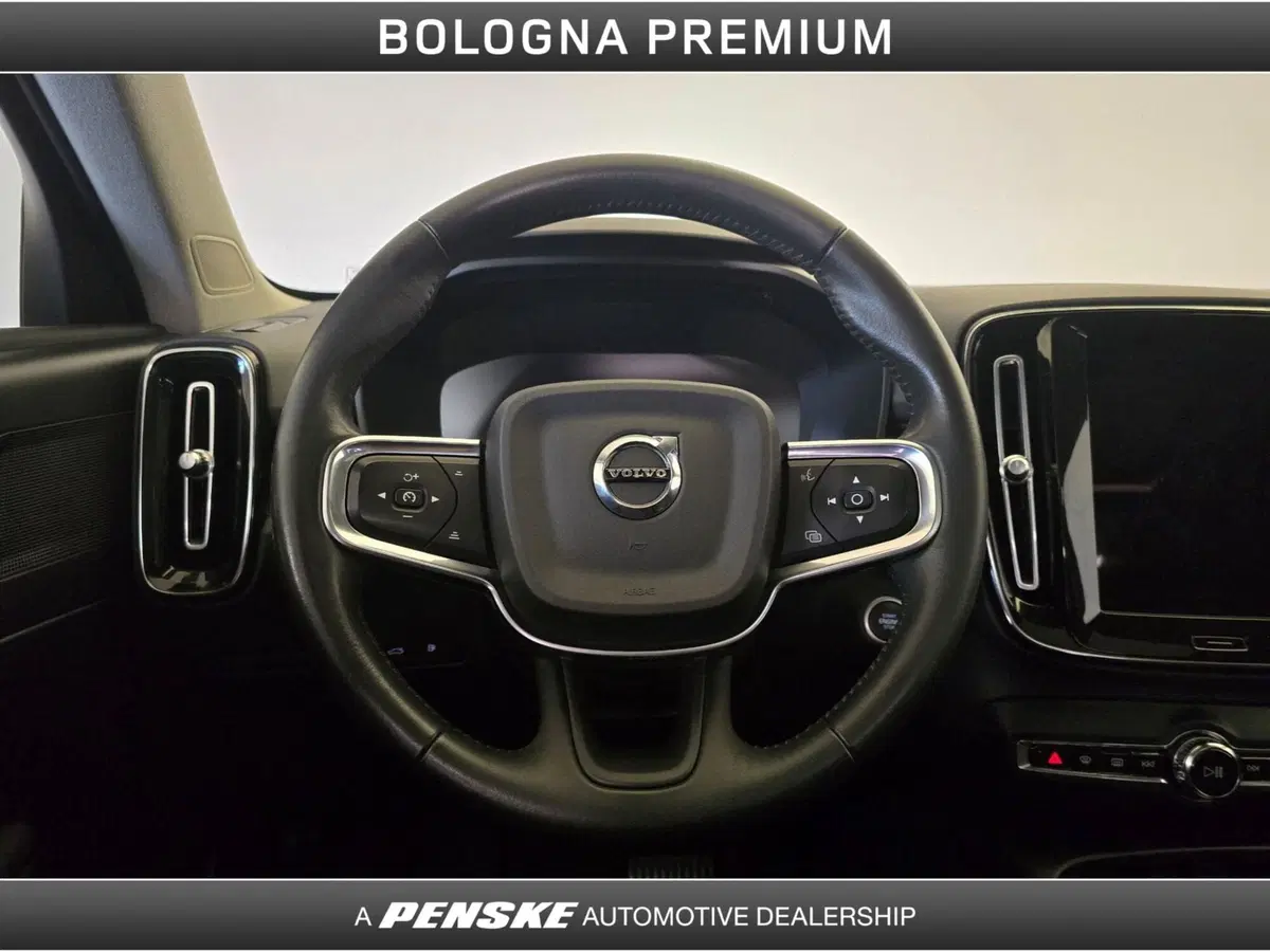 Volvo XC40 usata a Bologna (17)