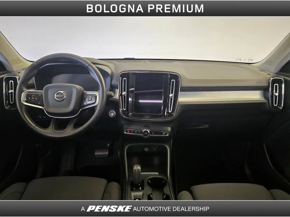 Volvo XC40 usata a Bologna (4)