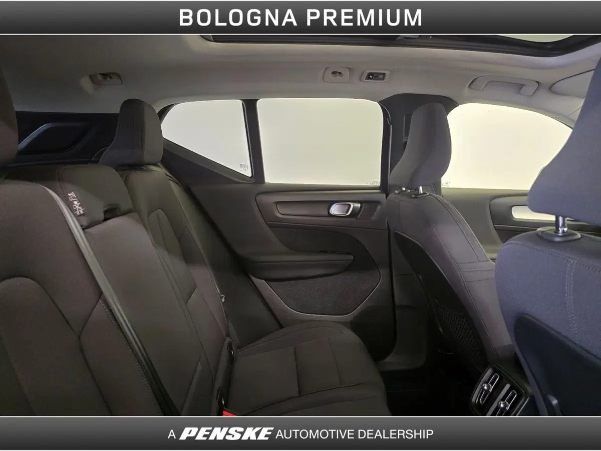 Volvo XC40 usata a Bologna (5)