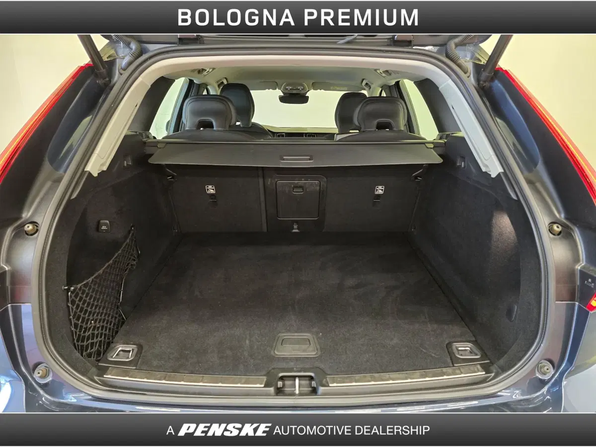 Volvo XC60 usata a Bologna (10)