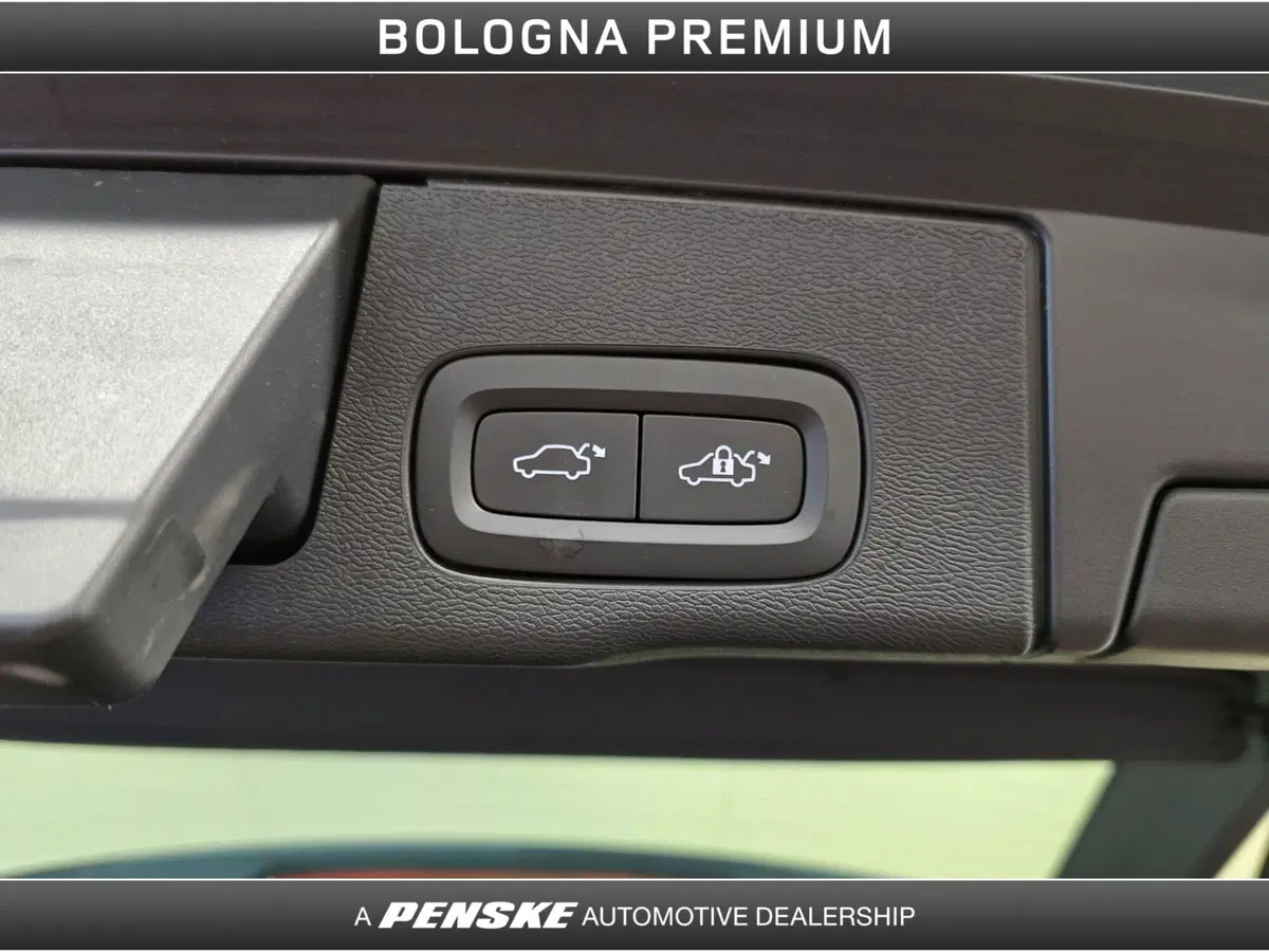 Volvo XC60 usata a Bologna (11)
