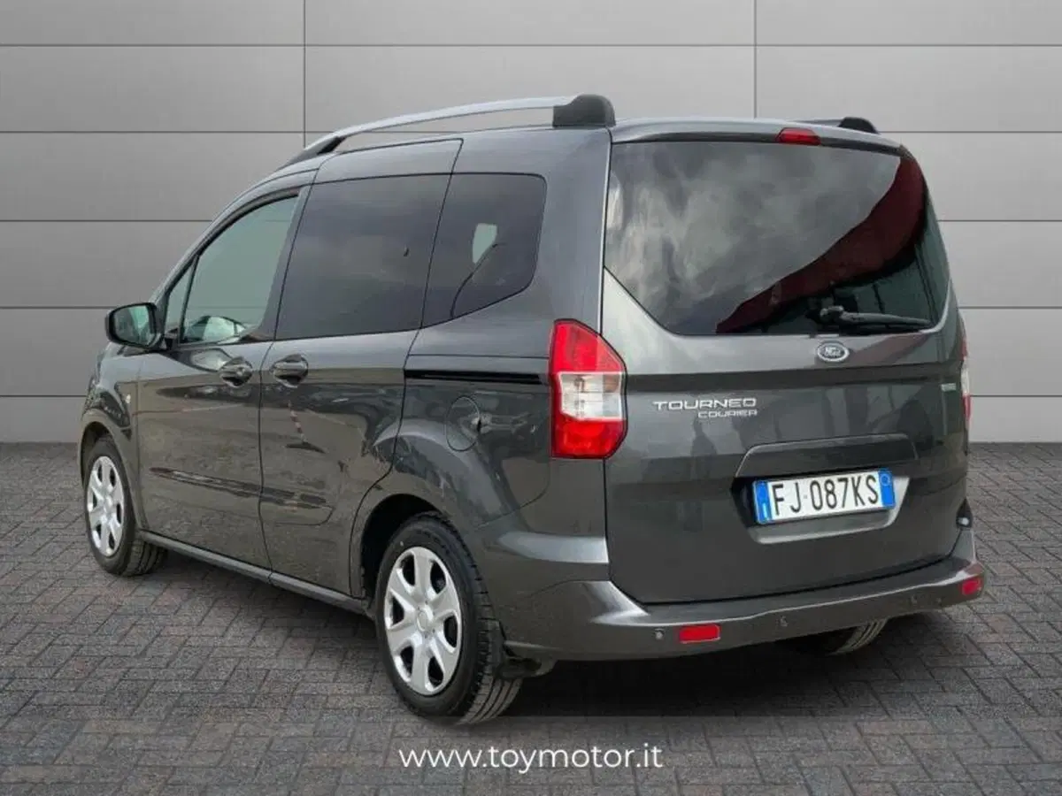 Ford Tourneo Courier usata a Perugia (7)