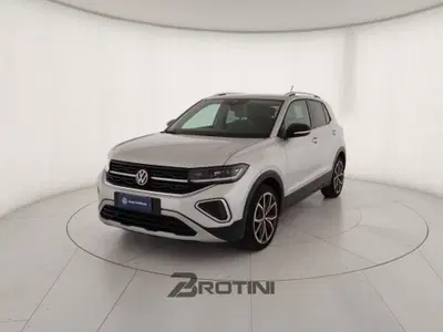 Volkswagen T-Cross 1.0 tsi Style 115cv del 2024 usata a Massa