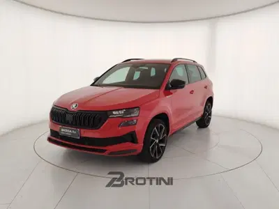 Skoda Karoq 1.5 tsi Sportline dsg del 2023 usata a Massa