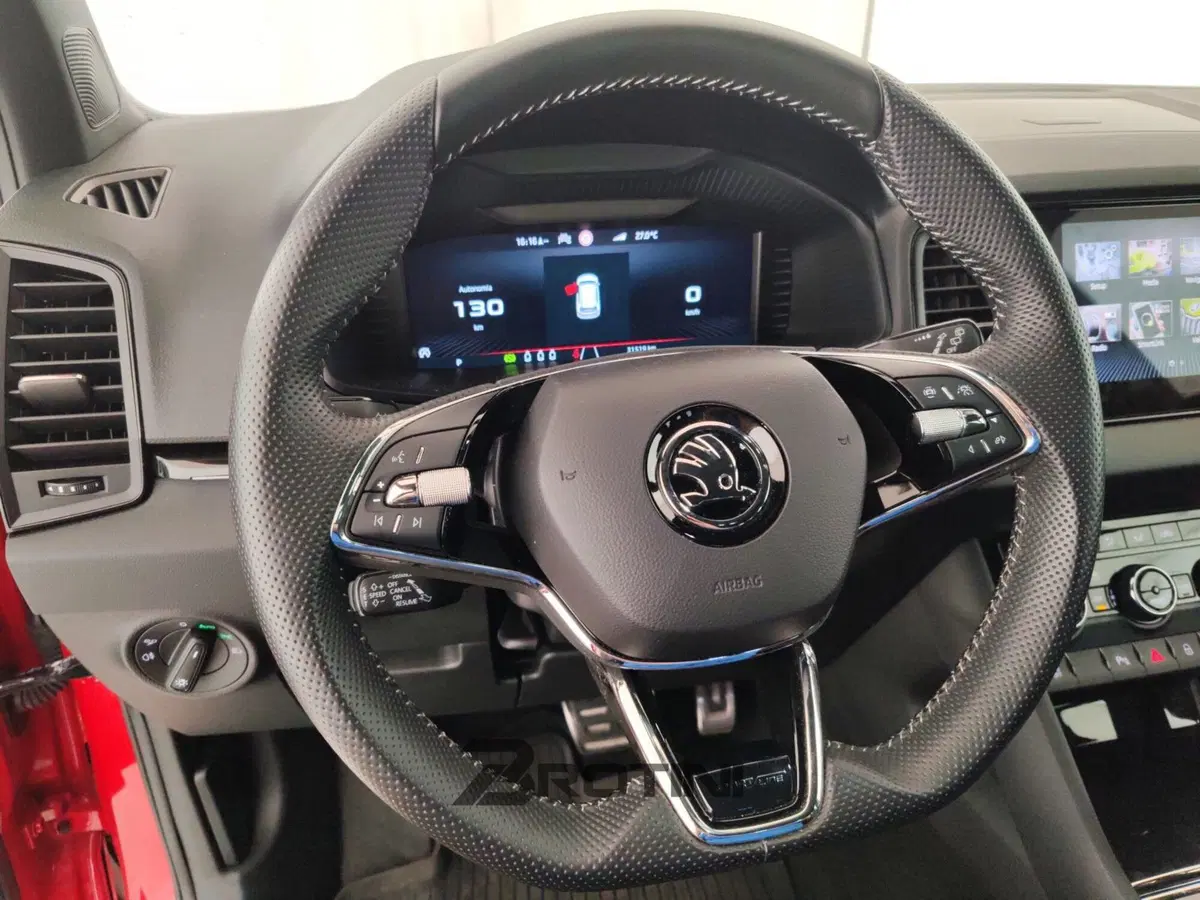 Skoda Karoq usata a Massa-Carrara (16)